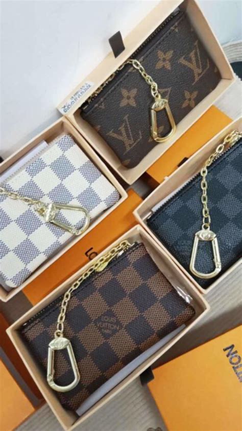 louis vuitton keyring australia|louis vuitton keychain wallet.